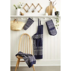 Ulster Weavers Indigo Batik Ovenwant Katoen Blauw 9 Ulster Weavers Indigo Batik Ovenwant Katoen Blauw -Keuken Benodigdheden Winkel indigo batik 1