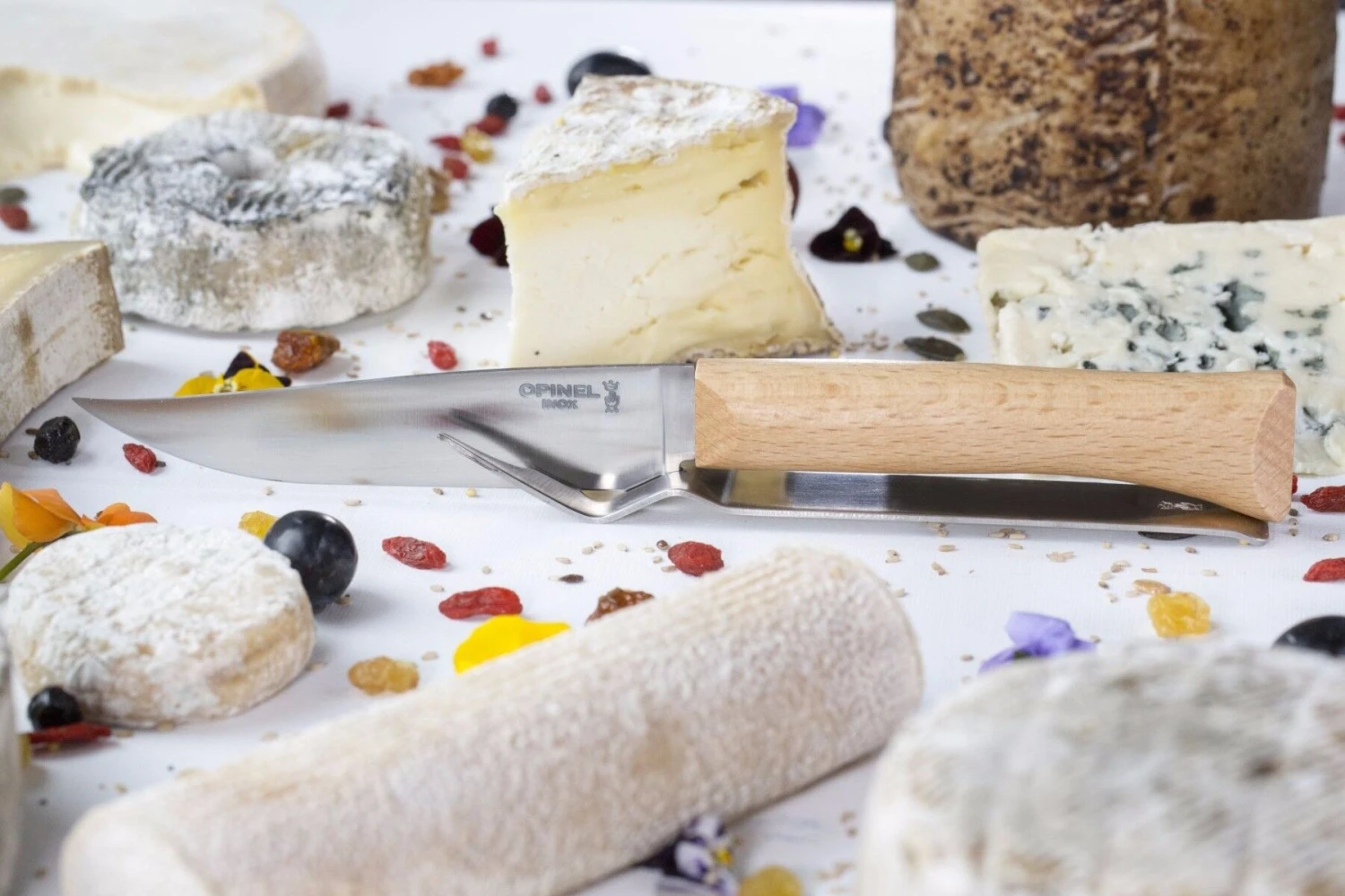 Opinel Cheese Kaasmes Met Vork 25 Cm Rvs Hout 4 Opinel Cheese Kaasmes Met Vork 25 Cm Rvs Hout - Afbeelding 2