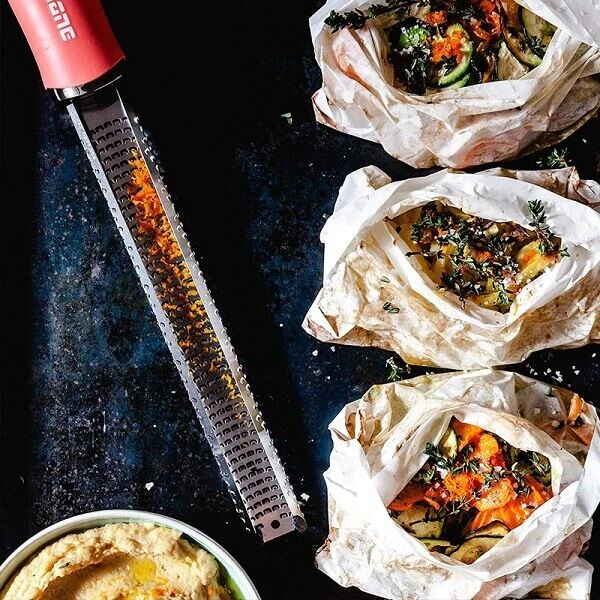 Microplane Premium Series Zesteur - Rasp 33 Cm Rvs Koraal 5 Microplane Premium Series Zesteur - Rasp 33 Cm Rvs Koraal - Afbeelding 3